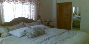Lovell's Place Master Suite