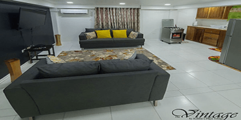 The Vintage Elizabeth Apartment
